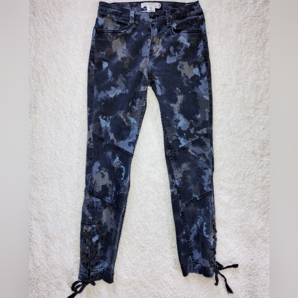 H&M skinny jeans L.O.G.G blue & gray camo lace up ankle Size US 4 EU 34